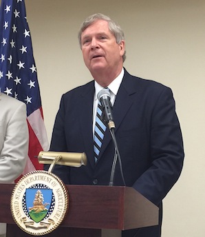 Tom Vilsack ofreció varios anuncios de importancia económica para el País.  Foto: Perla Sofía Curbelo Santiago